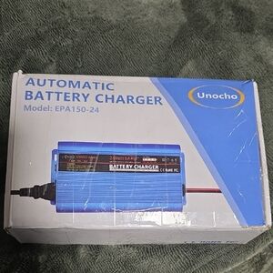 Blue Automatic Battery Charger